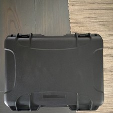 Iridium Extreme Satellite Phone Black with Accessories  Hard Case