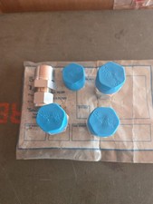 Swagelok Tube Fittings 4 Pack Lot Threaded Male 2" Length