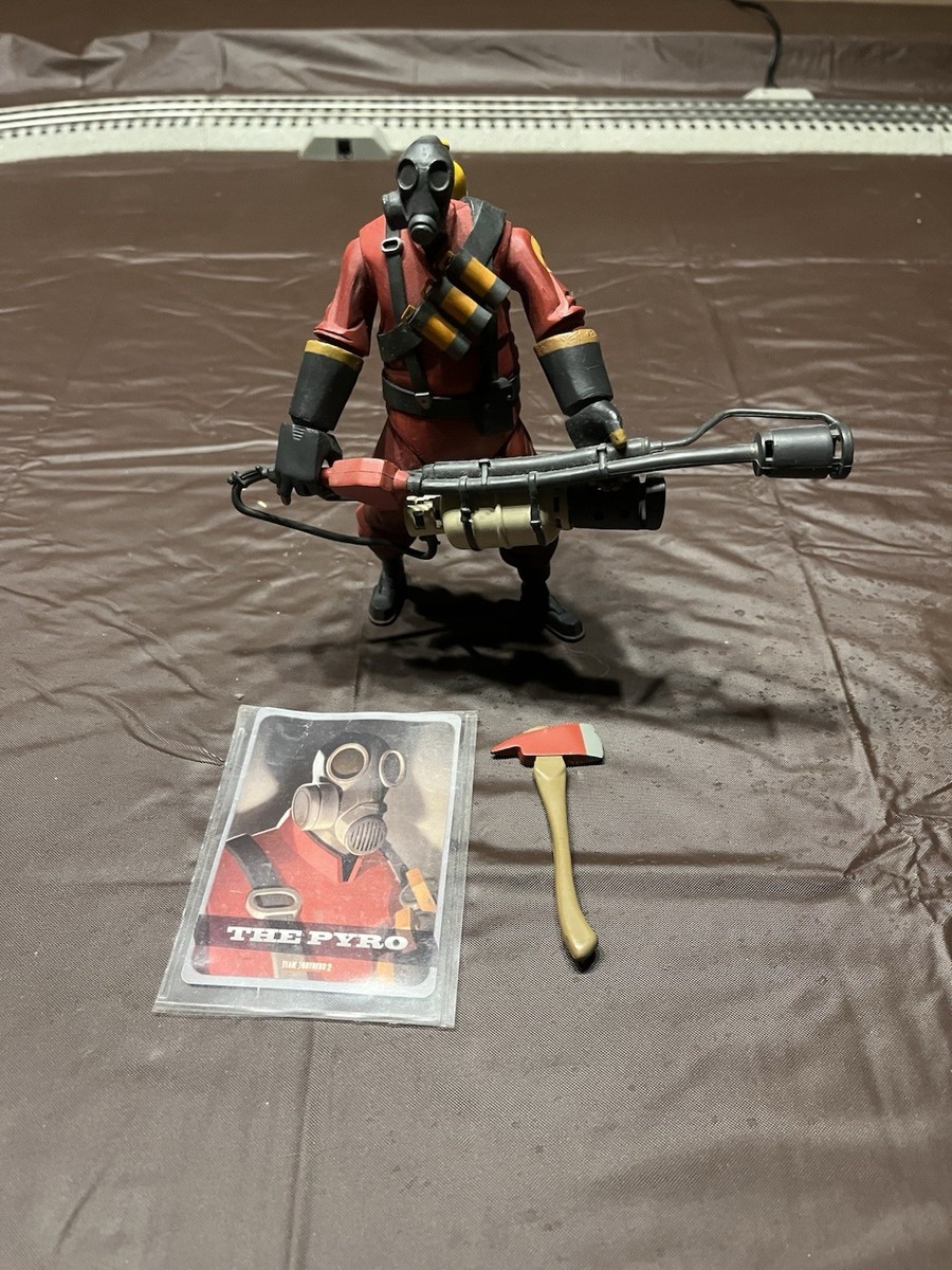 NECA Team Fortress 2 TF2 Set Of 7 With Accessories Cards & Most
