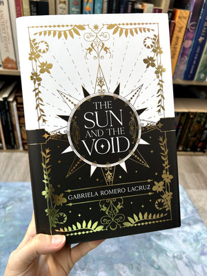 The Sun and the Void by Gabriela Romero Lacruz - Illumicrate edition