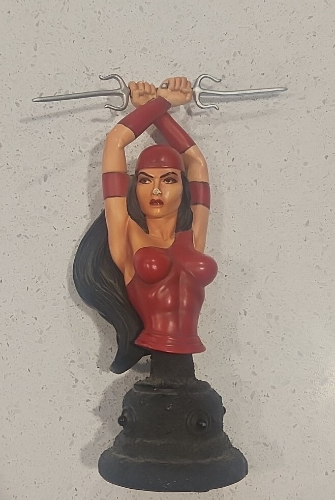 Bowen Designs Elektra Marvel Mini Bust #1948/2500 Broken