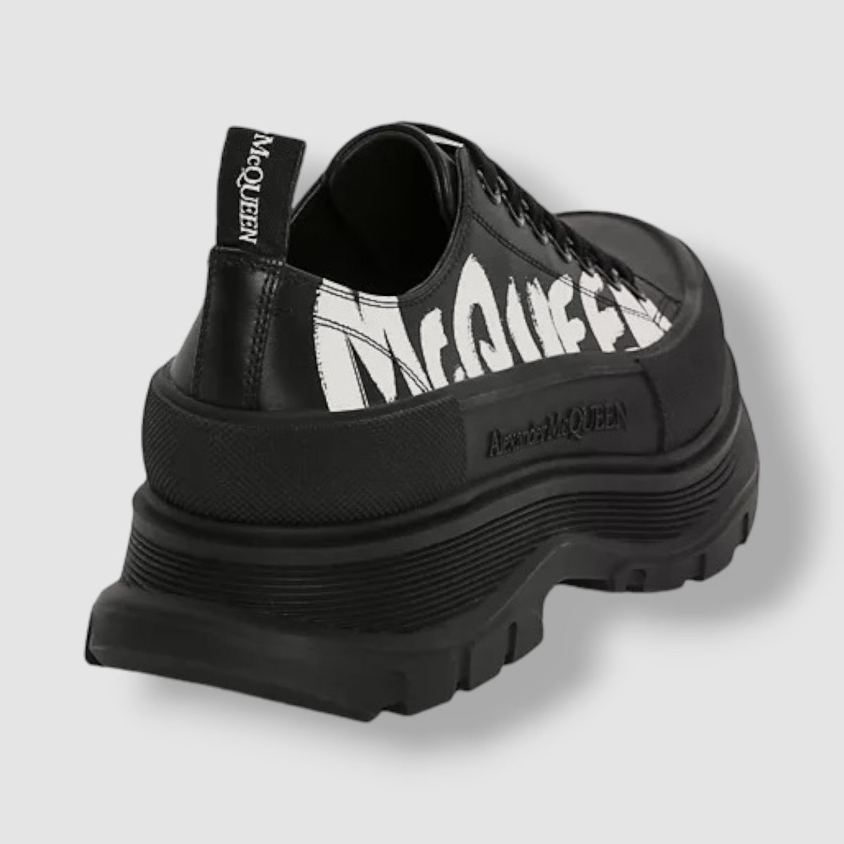 $950 Alexander McQueen Men display picture 1
