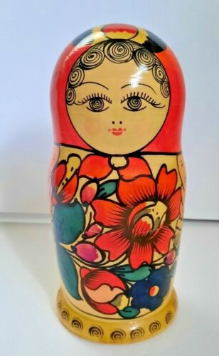 Russian Nesting Dolls 6 Piece Set Hand Painted Wooden Babushka Vintage
