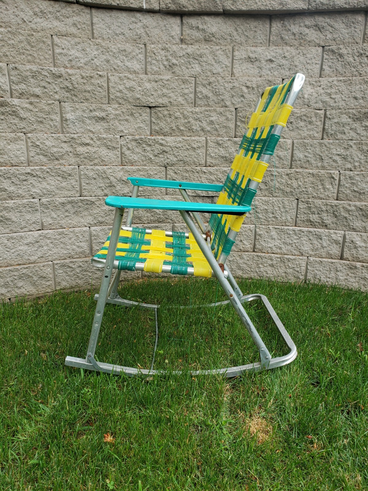 Early Vintage Aluminum Webbed Folding Rocking Lawn Chair Green Arms VTG ...