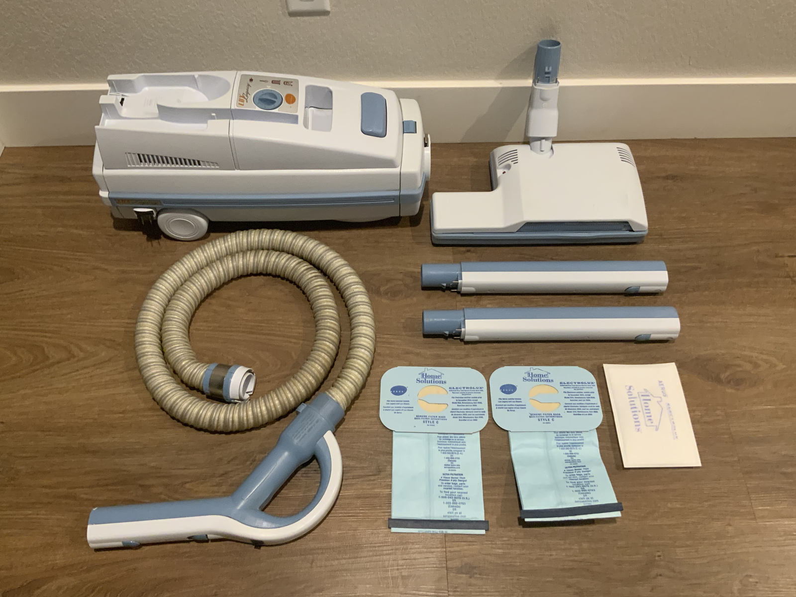 ELECTROLUX Legacy CANISTER VACUUM CLEANER CLEAN PET FREE eBay