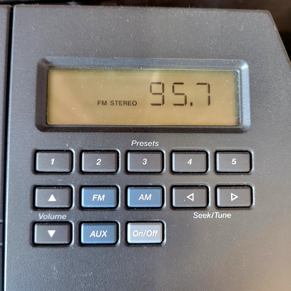 Bose Acoustic Wave Music System CD-3000 AM/FM/CD Player Charcoal Tested (76AC) - Image 2 of 4