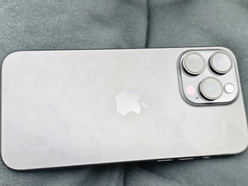 Apple iPhone 15 Pro Max - 256 GB - Negro Titanio (Verizon) - Imagen 1 de 10