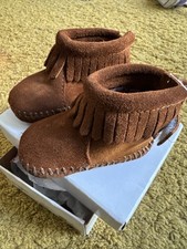Minnetonka Infant Size 1 Brown Leather Back Flap Bootie Moccasins Suede Fringe B