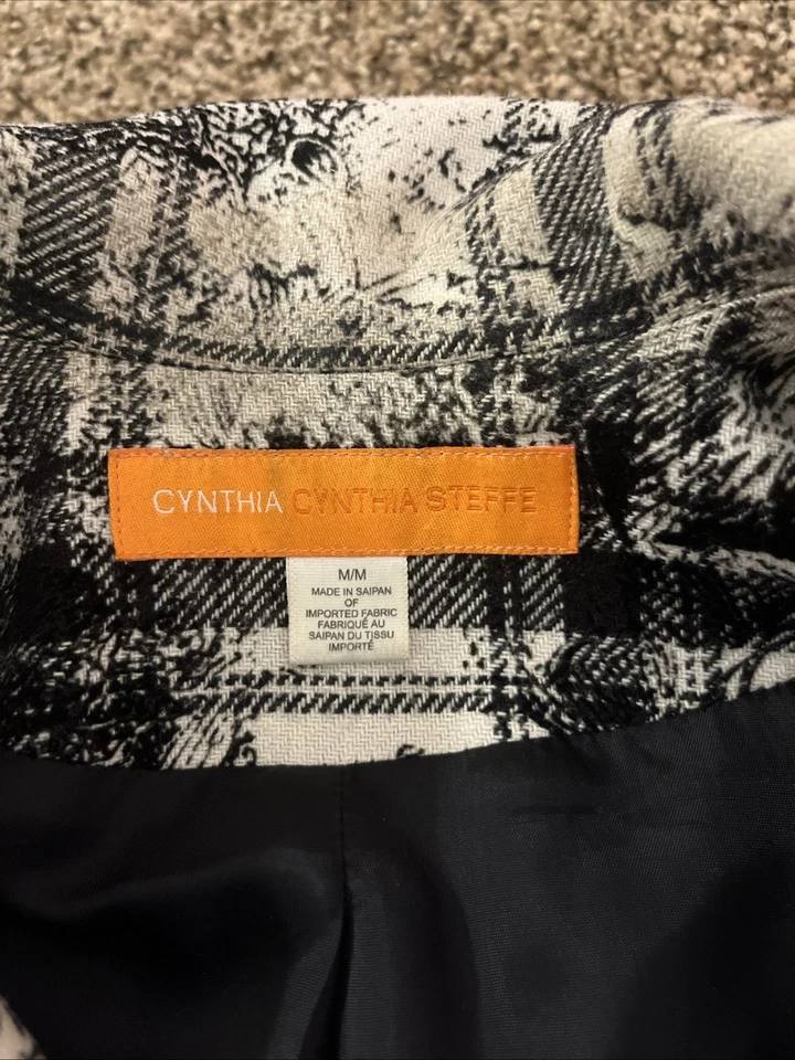 Chaqueta ajustada de diseñador Cynthia Steffe Foto 2 de 4