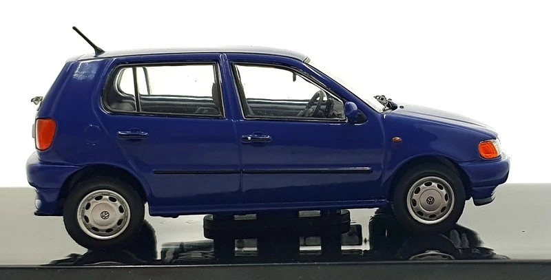 Volkswagen Polo Ixo escala 1/43 CLC579N.22 - 1994 (MK III) - azul Foto 3 de 4