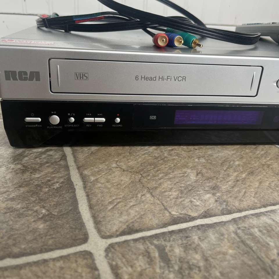 Gravador combo RCA DVD VCR e 6 cabeças DRC8320N LEITURA APENAS PARA PEÇAS - Imagem 2 de 4
