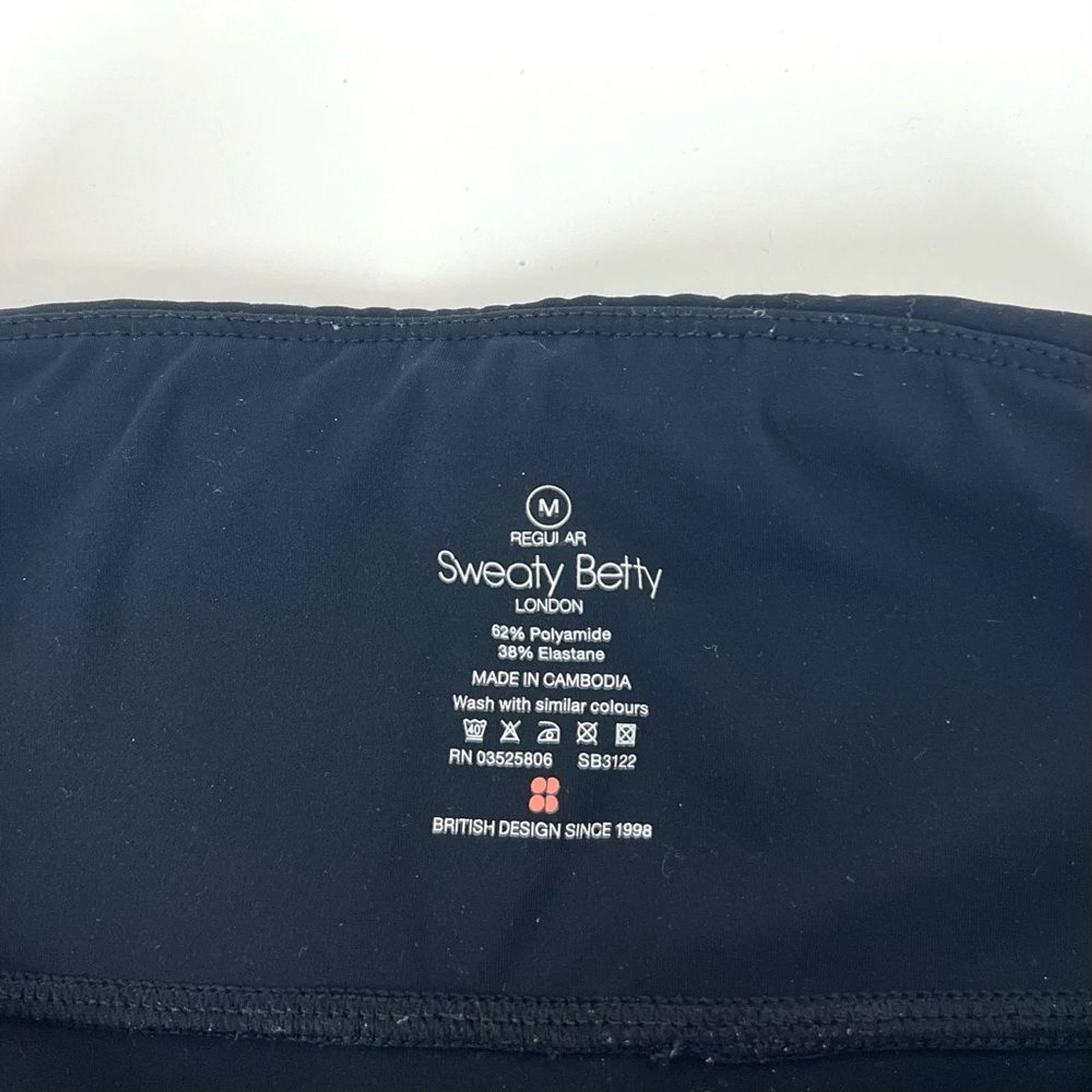 sweaty-betty reflective strips leggings