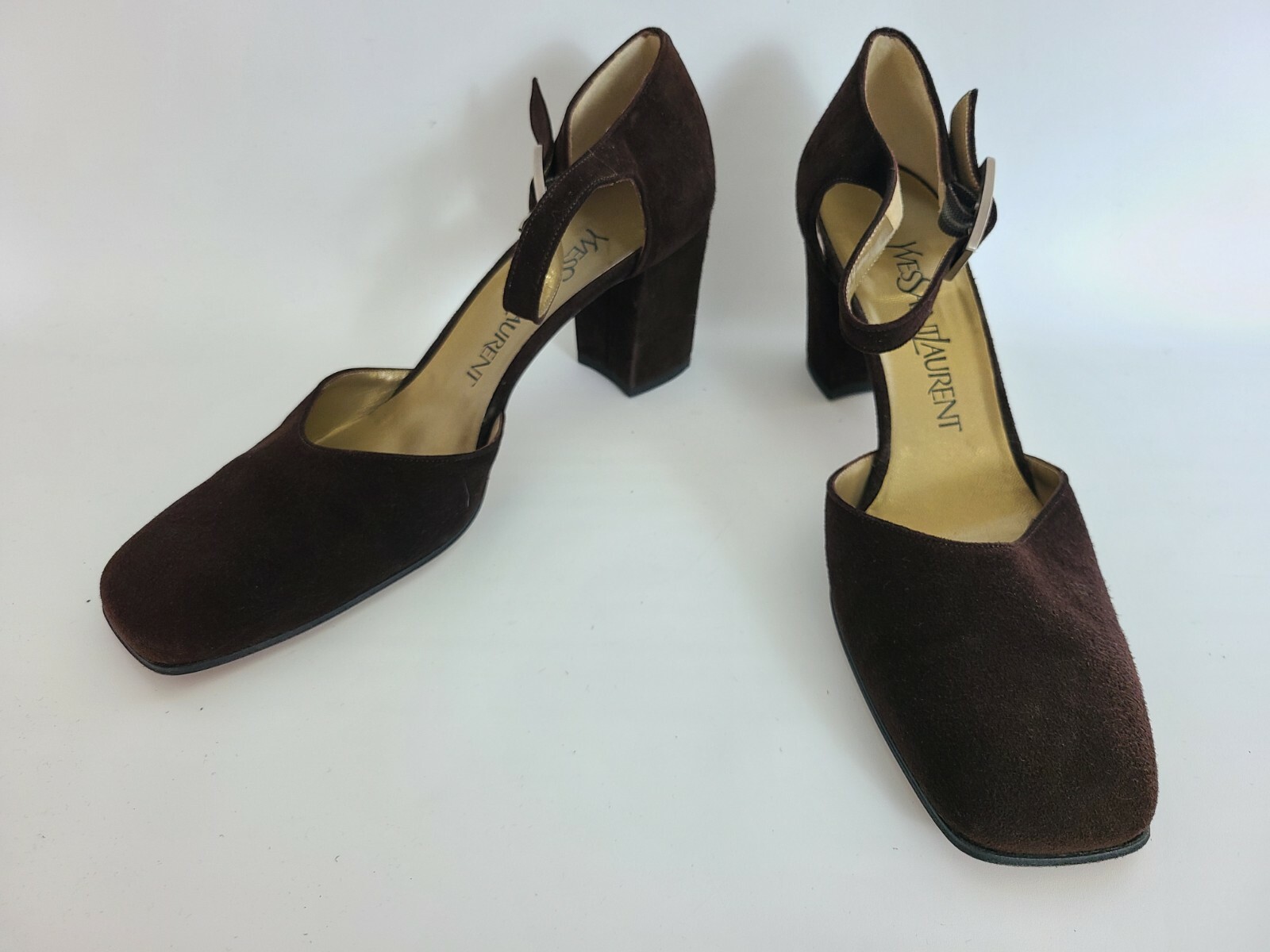 Yves Saint Laurent taglia 7 cinturino alla caviglia scamosciato marrone tacco a pompa Made in Italy