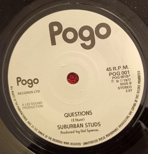 UK Punk 7 Inch Vinyl Record: Suburban Studs - No Faith. - Foto 2 di 3