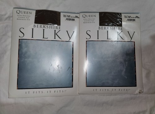 Lot of 2 Berkshire Silky Queen Petite Pale Taupe Sheer Leg Control Top Pantyhose - Picture 2 of 9