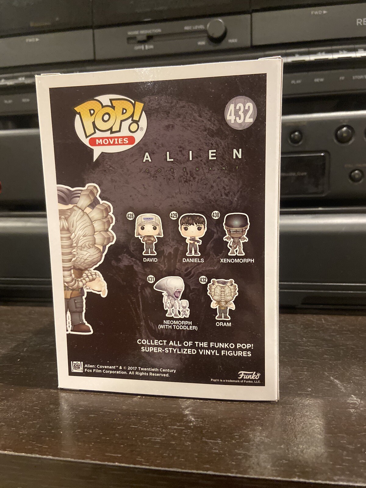 Funko Pop Oram 432 Alien Covenant Hot Topic Exclusive | eBay