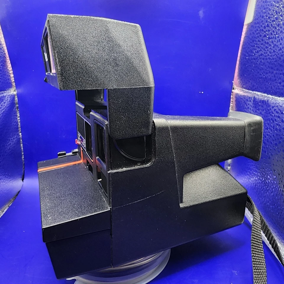 POLAROID ONE STEP FLASH INSTANT FILM CAMERA, WORKING - Image 3 of 4