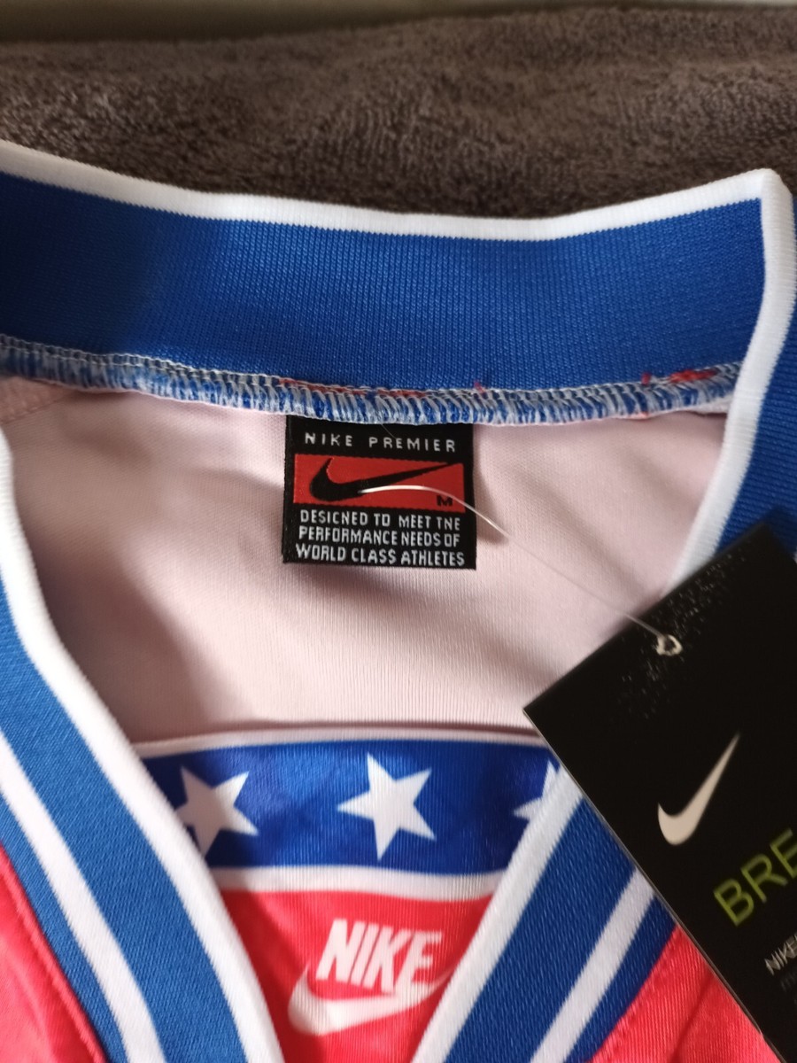 Maillot Encadré Signé David Ginola - Newcastle United - Dédicacé AFTAL