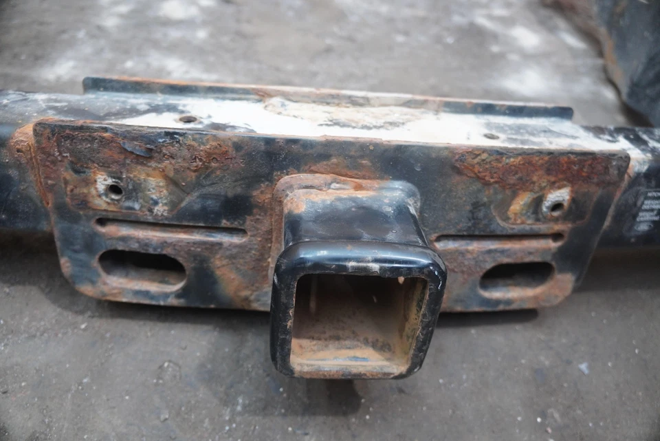 Receptor de enganche de remolque trasero LC3C19D521A Ford F350 F250 Super Duty 2017-22 Foto 2 de 4