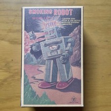 Vintage Tin Toy Robot Figure Wind-UP Toy From JAPAN With Box