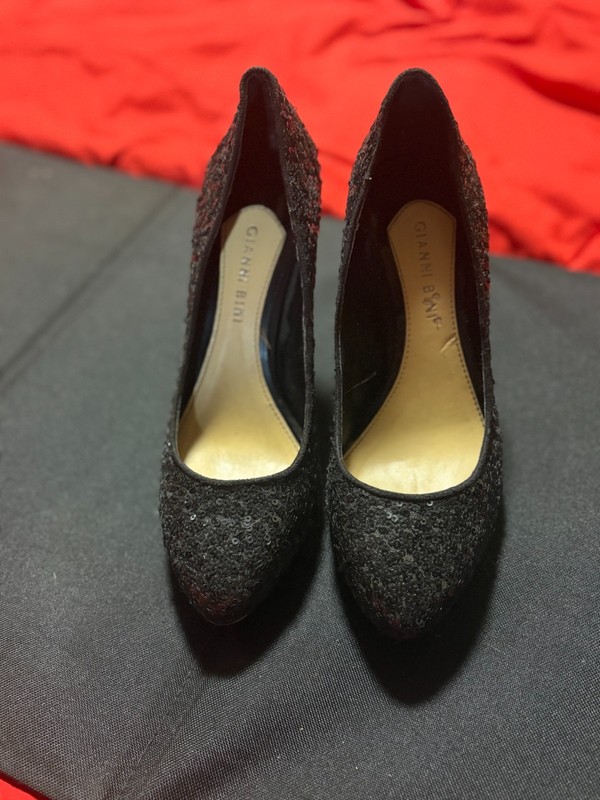 Black Sequin Gianni Bini high heel shoes for women Size 7.5
