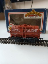 Bachmann 14 ton tank wagon,boxed VGC Royal Daylight