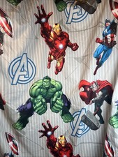 Marvel Full Size Fitted Sheet With Reversible Pillow Case Avengers