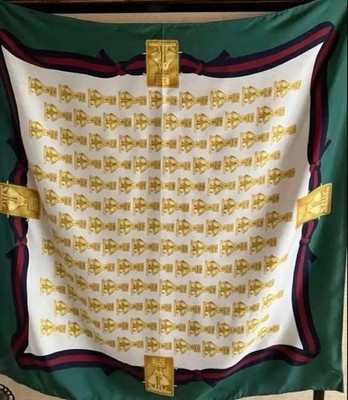 [GUC] Burberrys Vintage Silk Scarf Green Gold Pattern 85cm Made in : From JAPAN