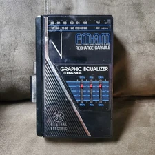 Vintage GE 3-5444A Cassette Player Walkman AM/FM Radio Graphic Equalizer 80s 90s