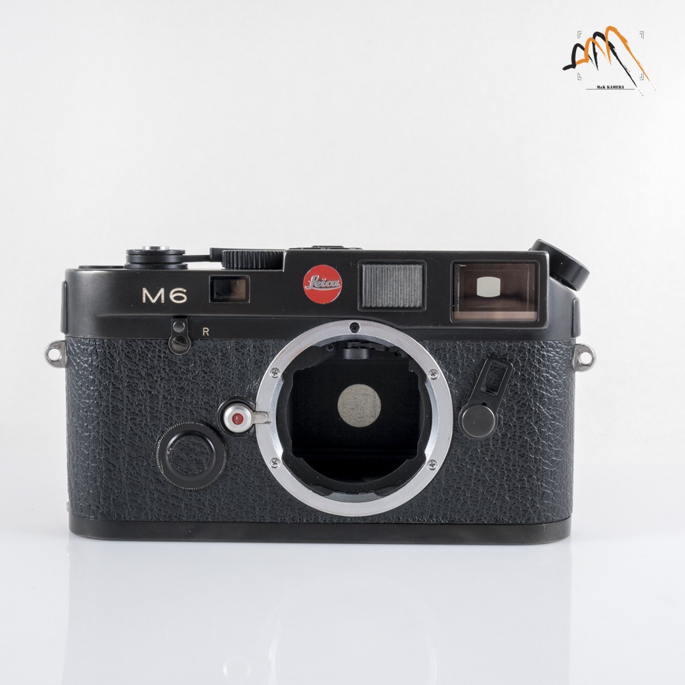 Leica M6 classic Black Film Rangefinder Camera #11490