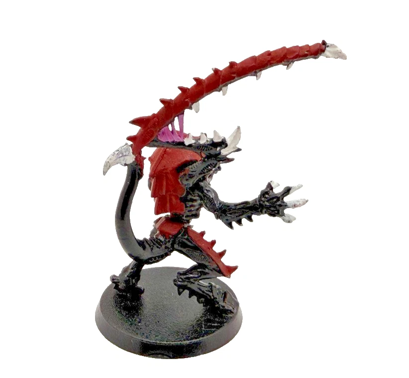 Warhammer 40K Tyranid Lictor (Metal) — Escultura clásica pintada — Falta Cla trasera Foto 4 de 4
