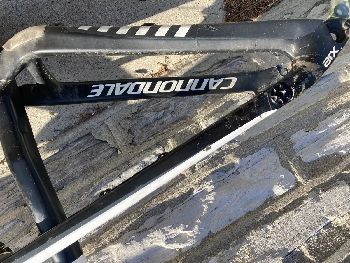 Cannondale best sale jekyll 2011