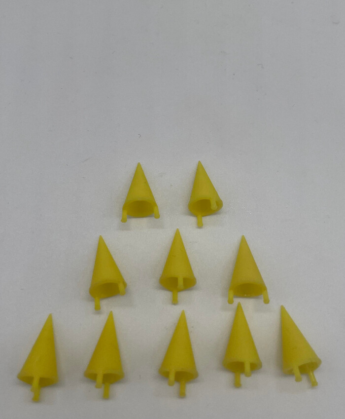 MACC796 - Greenhills Scalextric Carrera Yellow Marker Cones x 10 - 1.32 Scale -