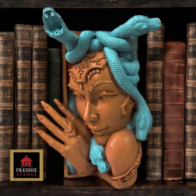 Medusa Buchstütze - Fantasy Bücherregal Deko für Buchliebhaber - Schreibtischdeko