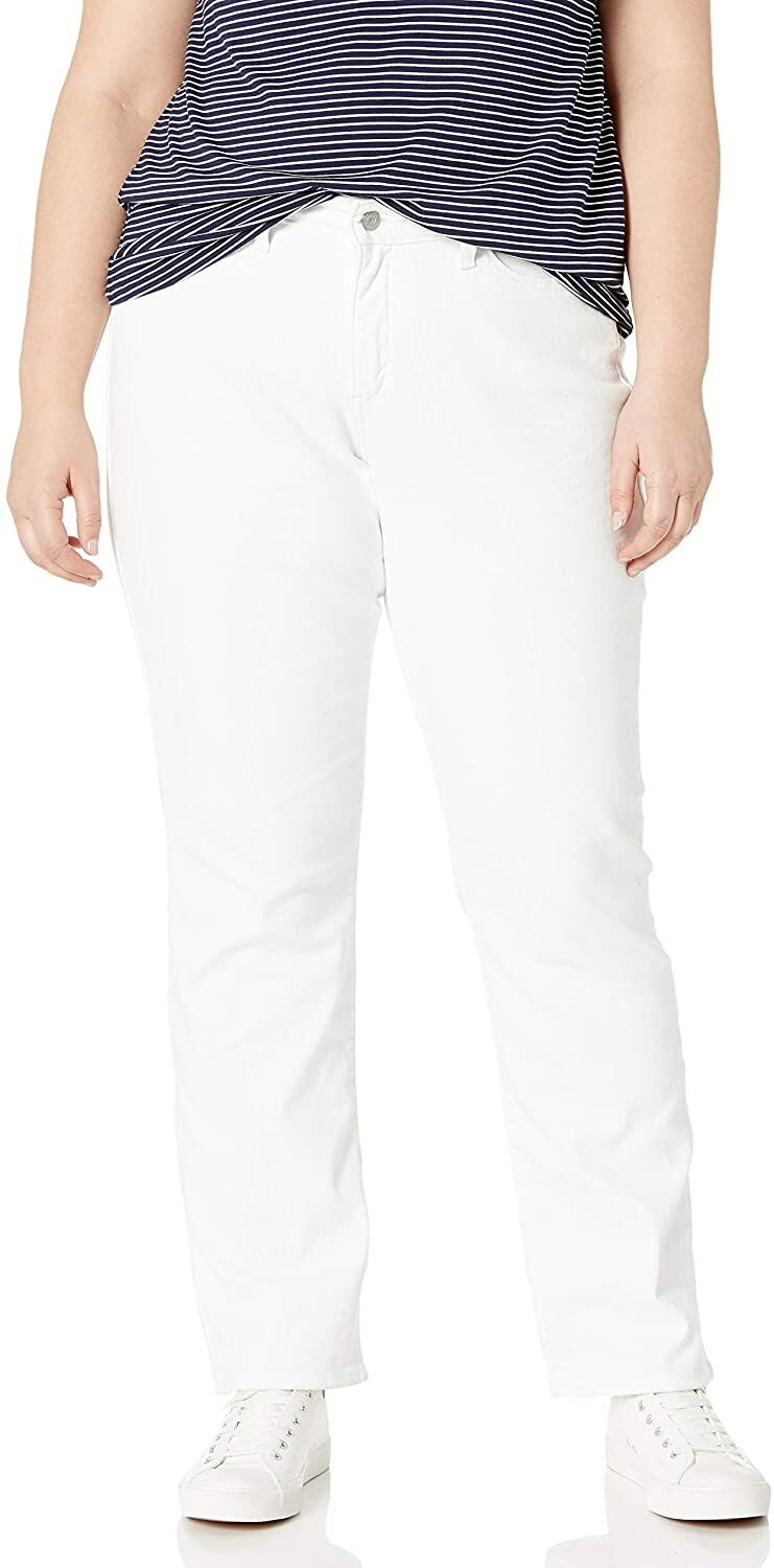 levi's women's plus size 414 classic straight jeans