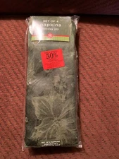 NIP BED BATH & BEYOND HOLIDAY JOY GREEN NAPKINS 