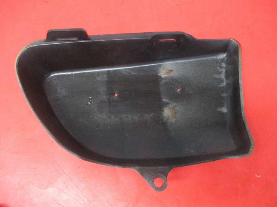 NUEVO OEM ORIGINAL SUZUKI 1976 GT750 CUBIERTA LATERAL IZQUIERDA 47211-31200-00T Foto 2 de 2