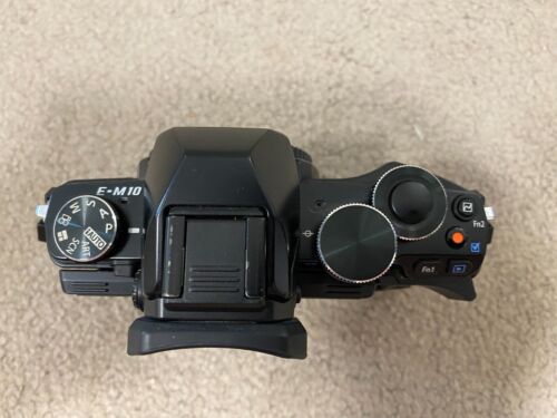 Olympus OM-D E-M10 Micro 4/3 Mirrorless Digital Camera (Body only) • S/C 2489 - Picture 8 of 12