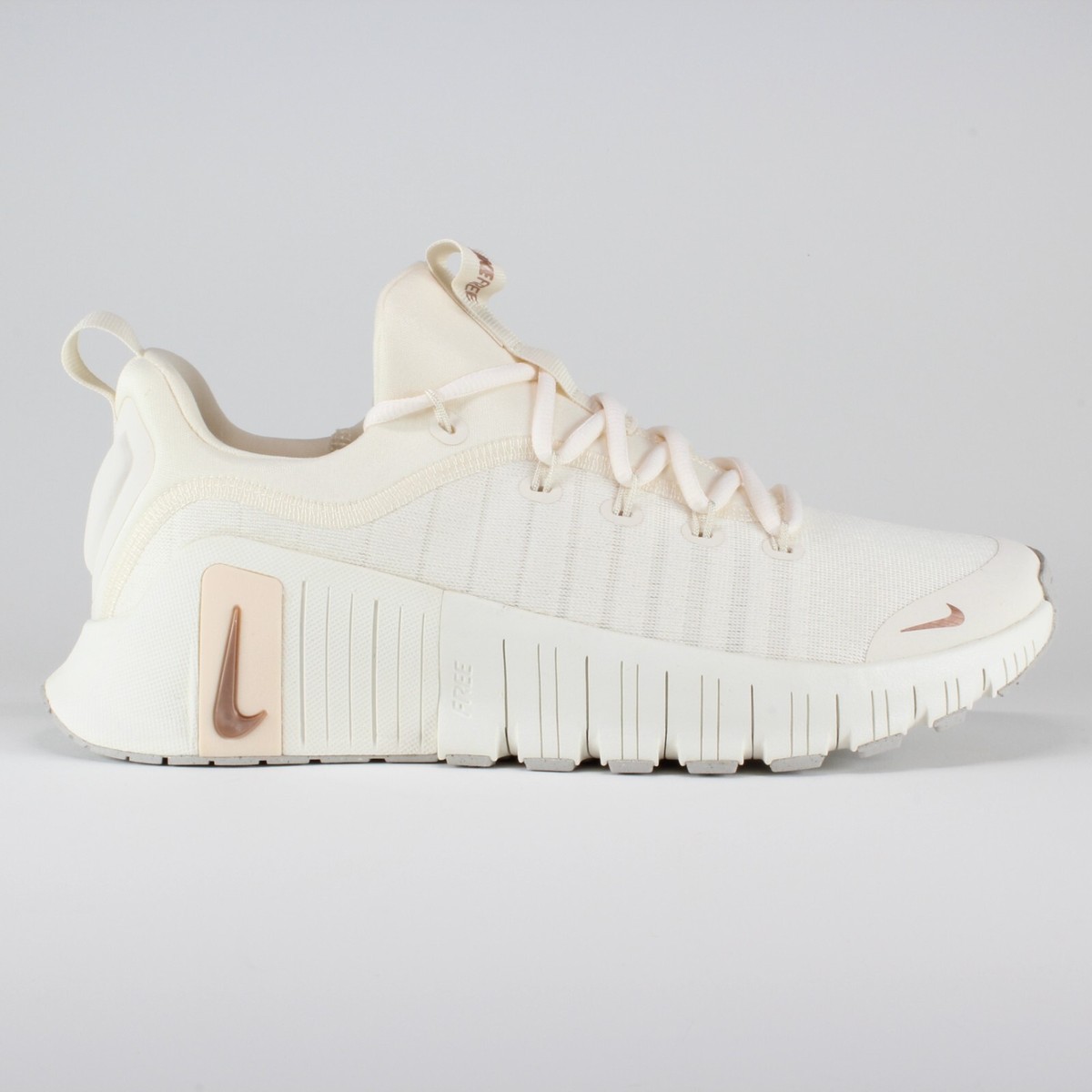 nike metcon pale ivory