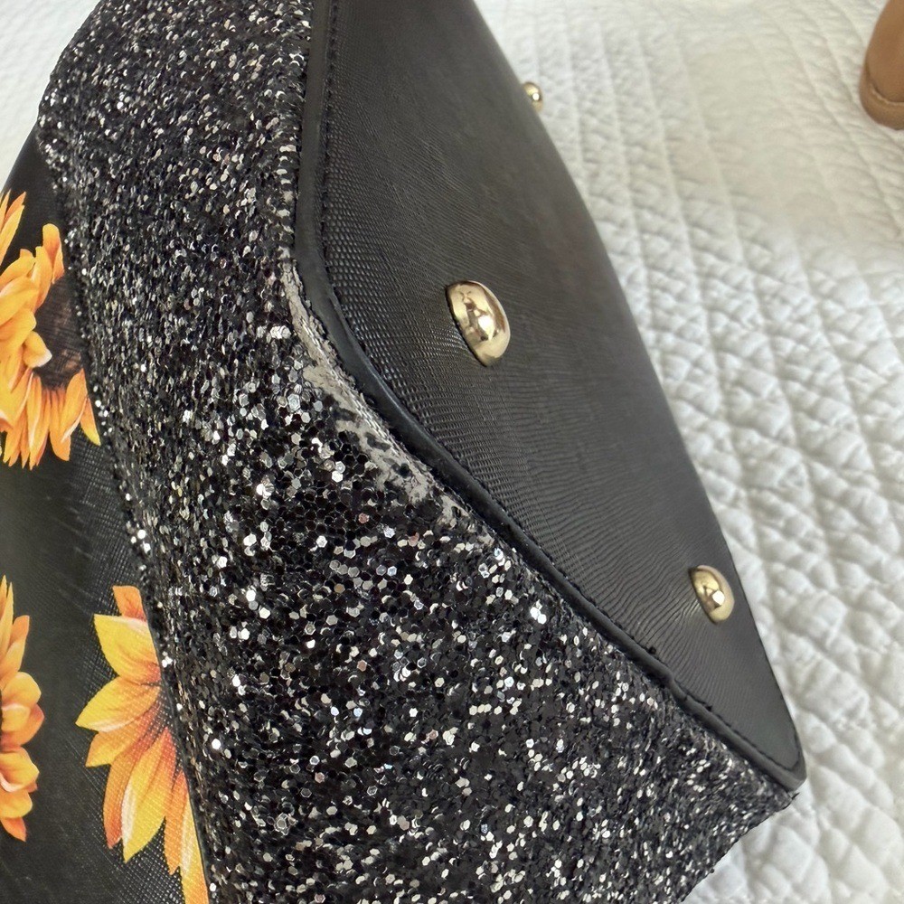 Kate Spade Sunflower Purse/Handbag, EUC thumbnail 8