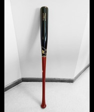 Bate de béisbol de madera de arce 33 pulgadas 30,5 oz. Mancha cereza/dorada/negro. Ahuecado