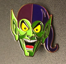 2014 Panini Ultimate Spider-Man Stickers 11
