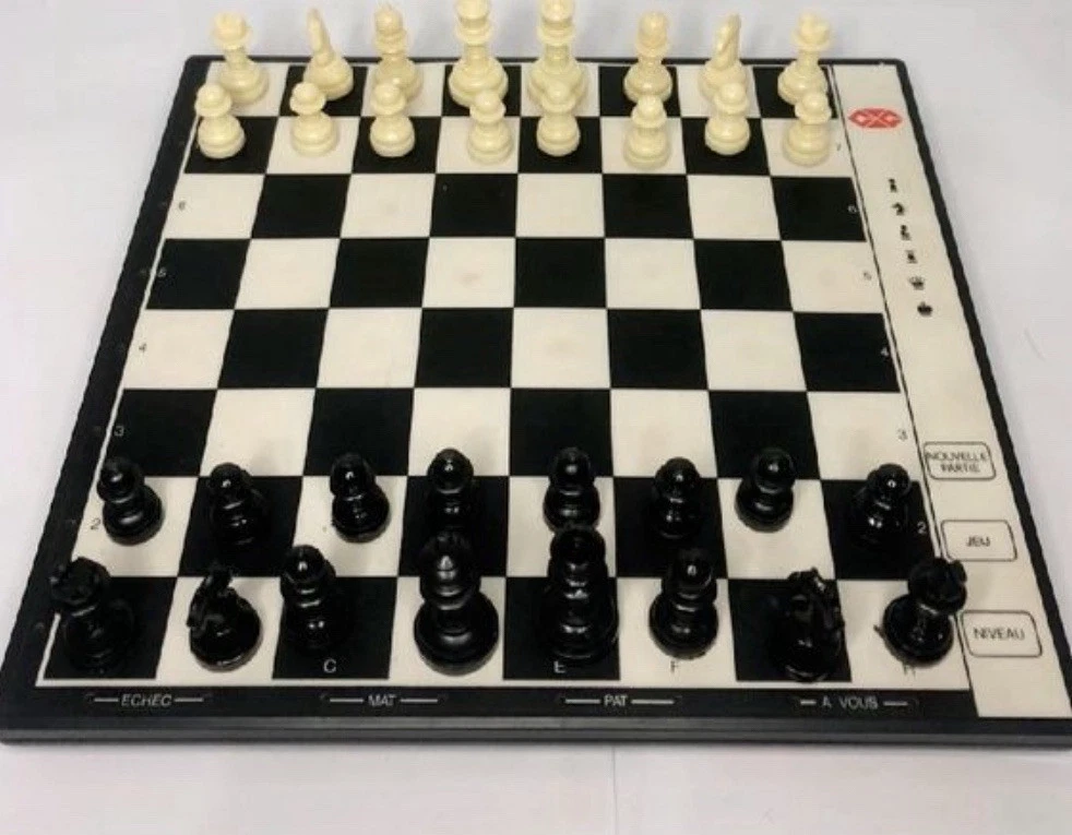 Jeu d'échecs électronique Novag jade II - Jeux & Jouets