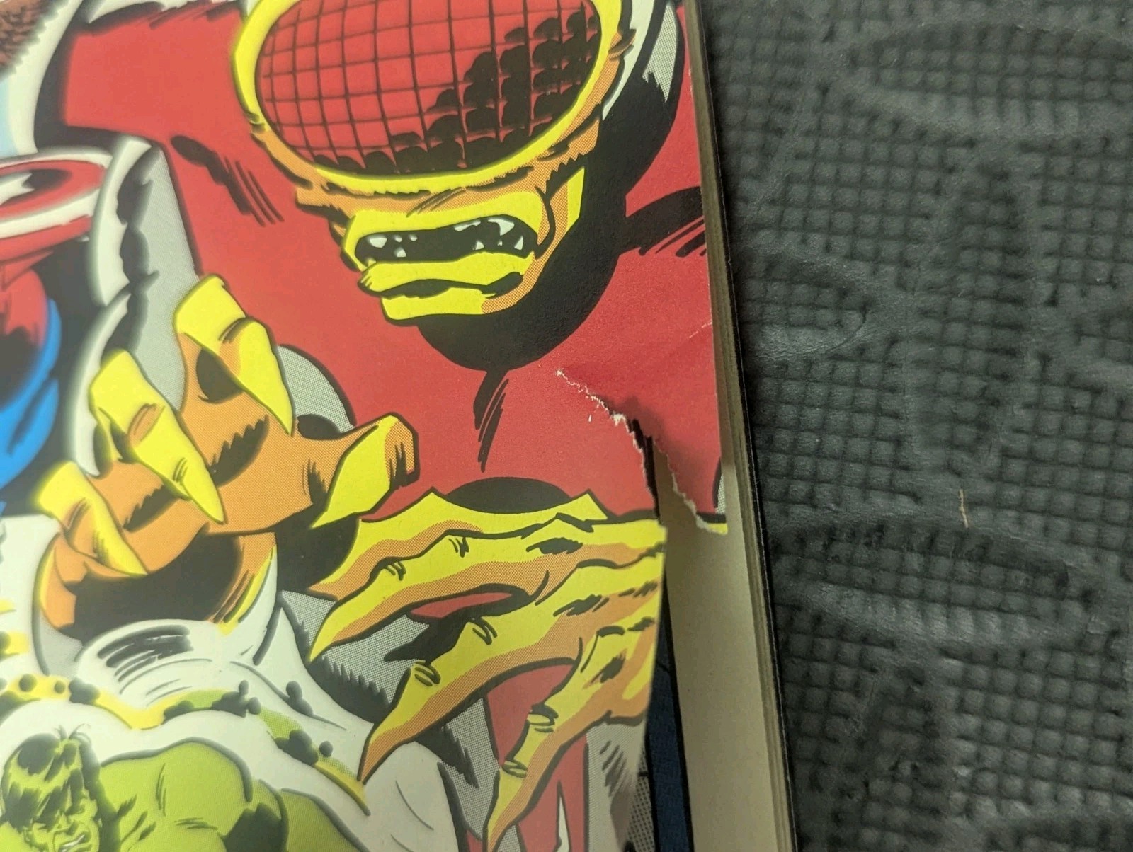 Avengers#88 Psyklop Black Panther Cameo Professor X Marvel 1994 JC PENNY REPRINT thumbnail 4