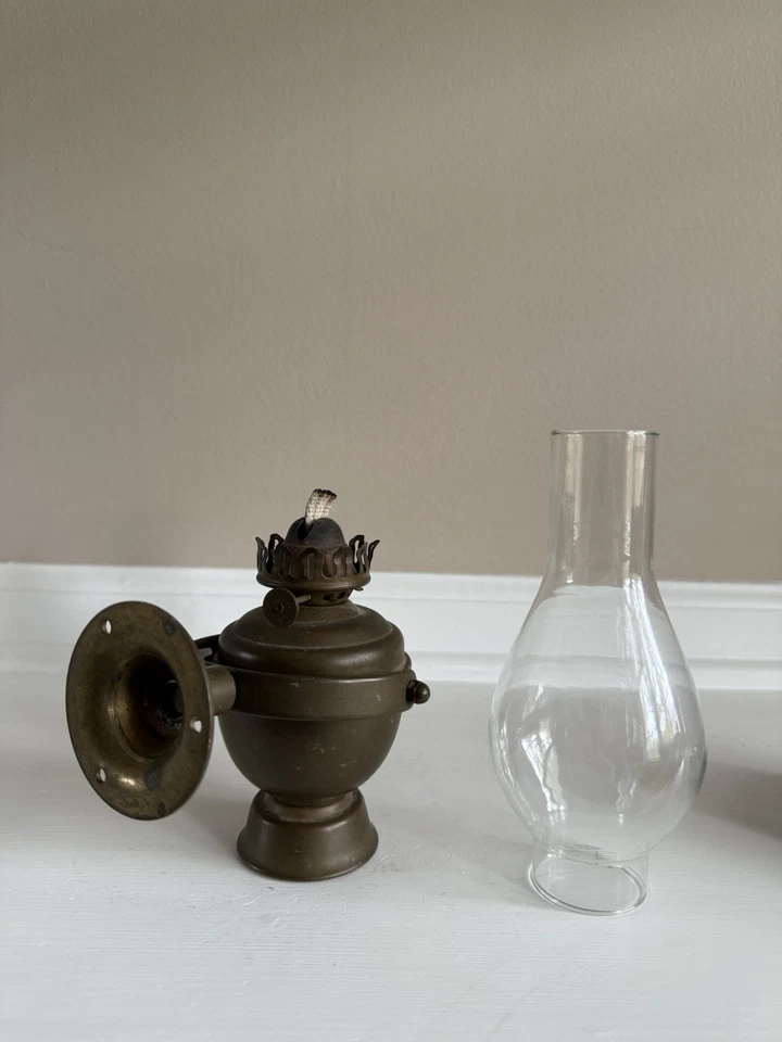 "Antigua lámpara de aceite giratoria de latón para barco/náutica de montaje en pared 10'5"" Inglaterra"  Foto 4 de 4