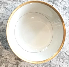 Ivory China Mikasa Serving Bowl L2818 Colony Gold Japan 9” Vegetable Service