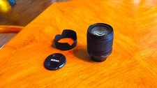 Nikon AF-S DX 18-105mm f/3.5-5.6 G ED VR IS Lens - Excellent