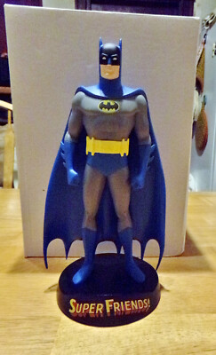Super Friends Batman 8 3/4'' Maquette ARTIST PROOF #26/125 DC Direct Paint Flaw