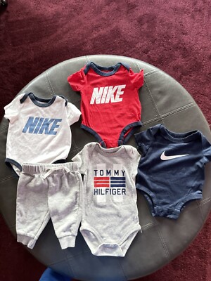 NWOT LOT OF 5 Infant Boy Nike Tommy Hilfiger Bodysuits Size 3M