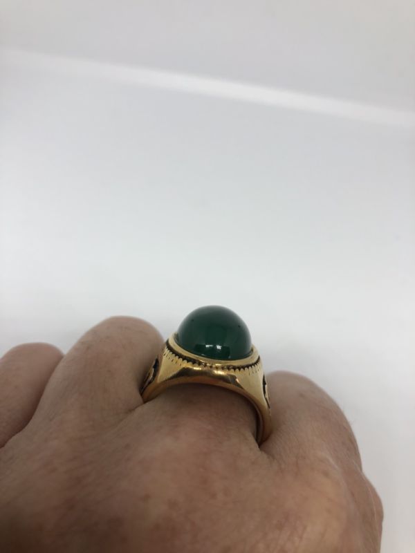 Picture 4 of 6